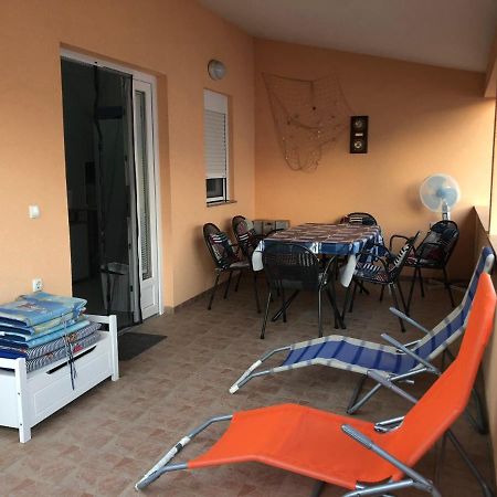 Apartman Luka Virアパートメント エクステリア 写真