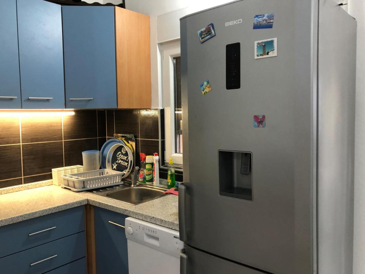 Apartman Luka Virアパートメント エクステリア 写真